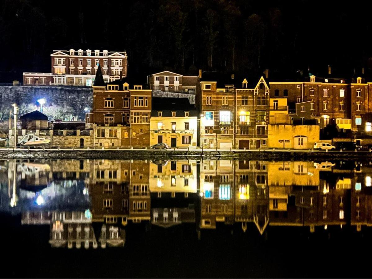 Au Pied De L'abbaye De Leffe *